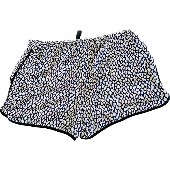 SOLDโจMads Nรธrgaard | M/L | Silk Pixel Popo Black Red Blue Drawstring Shorts NWOT - Picture 4 of 13